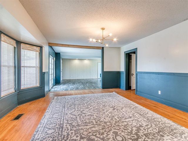 304 NW 2nd Street, Piedmont, OK 73078