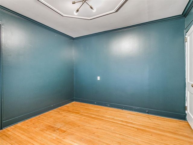 304 NW 2nd Street, Piedmont, OK 73078