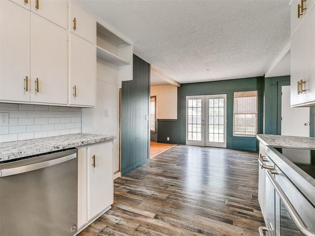 304 NW 2nd Street, Piedmont, OK 73078