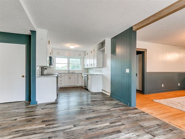304 NW 2nd Street, Piedmont, OK 73078
