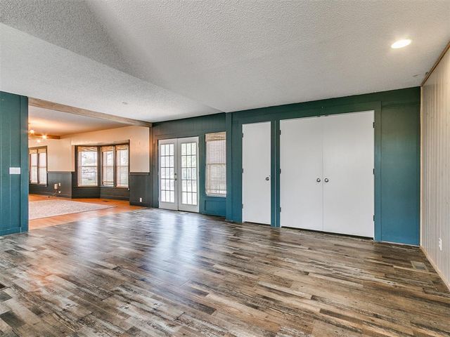 304 NW 2nd Street, Piedmont, OK 73078