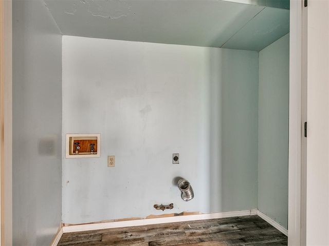 304 NW 2nd Street, Piedmont, OK 73078