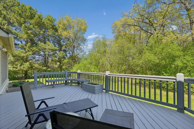 5754 Pond Drive, Shoreview, MN 55126