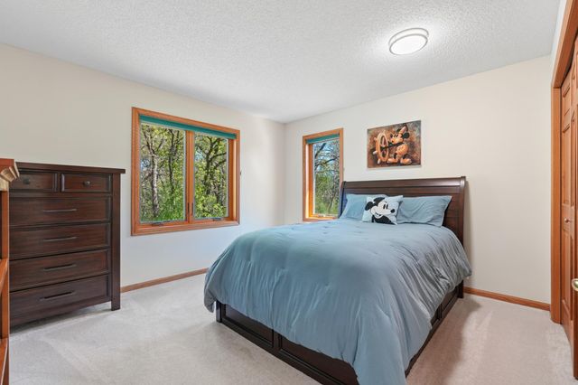 5754 Pond Drive, Shoreview, MN 55126