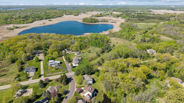 5754 Pond Drive, Shoreview, MN 55126