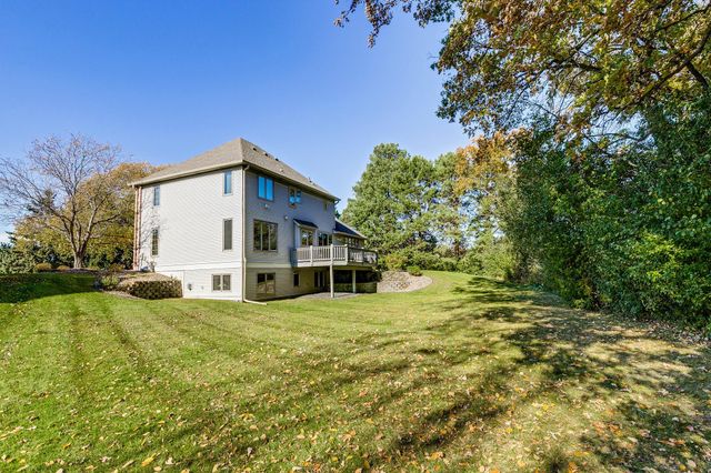 5754 Pond Drive, Shoreview, MN 55126