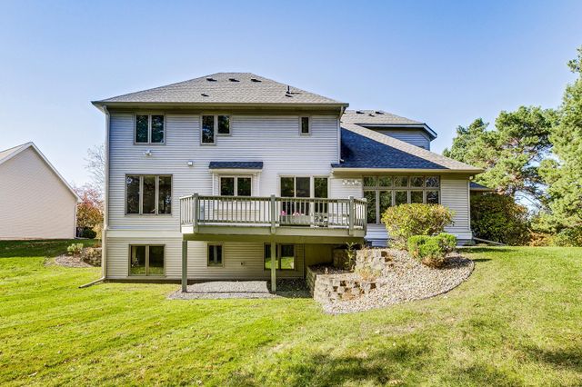 5754 Pond Drive, Shoreview, MN 55126