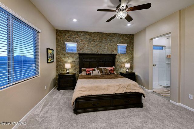 10702 N Cactus Point Drive, Tucson, AZ 85742