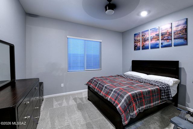 10702 N Cactus Point Drive, Tucson, AZ 85742