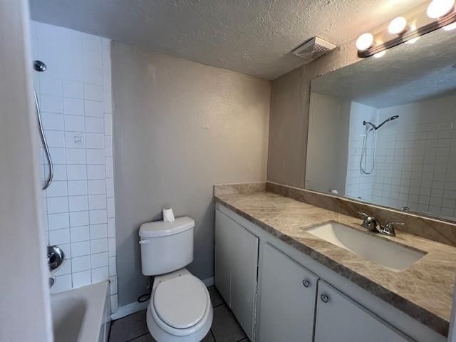 1950 Spenwick Drive 340, Houston, TX 77055