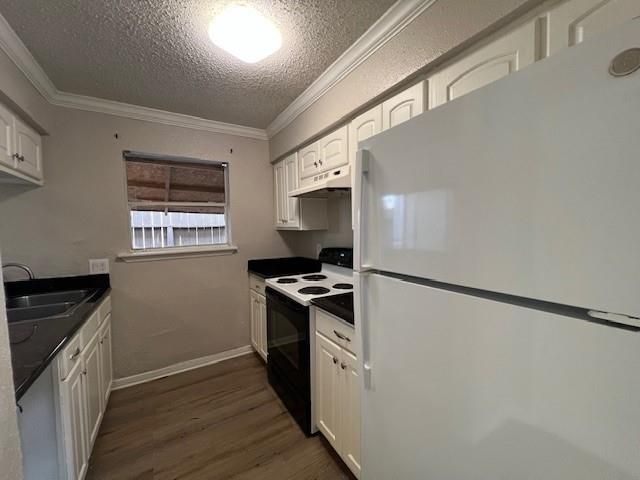 1950 Spenwick Drive 340, Houston, TX 77055
