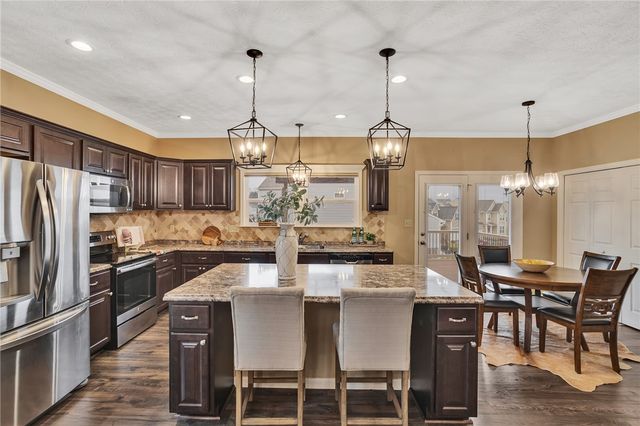 201 Millstream Ln, Jackson Twp, PA 16063