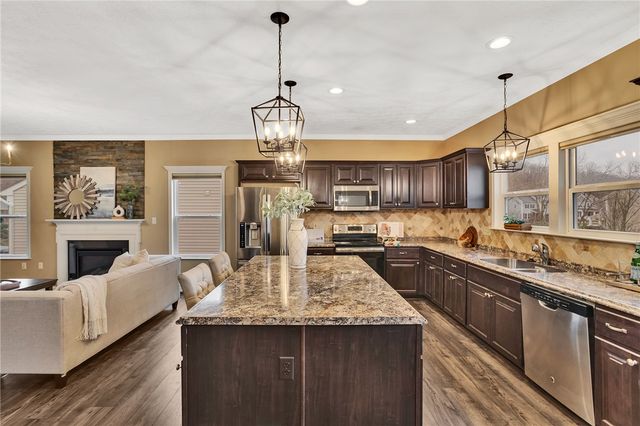 201 Millstream Ln, Jackson Twp, PA 16063