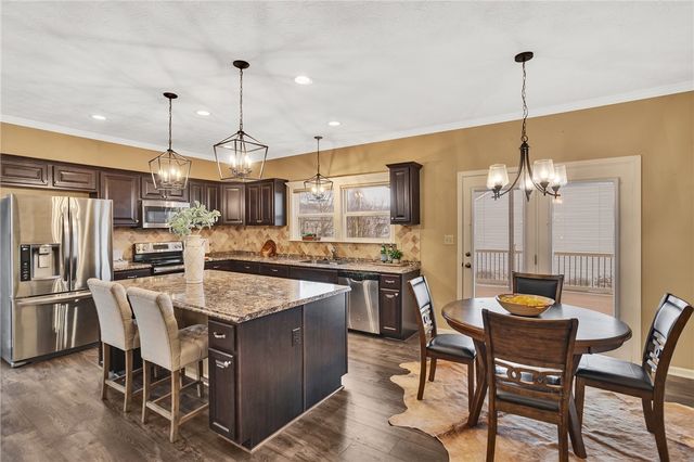 201 Millstream Ln, Jackson Twp, PA 16063