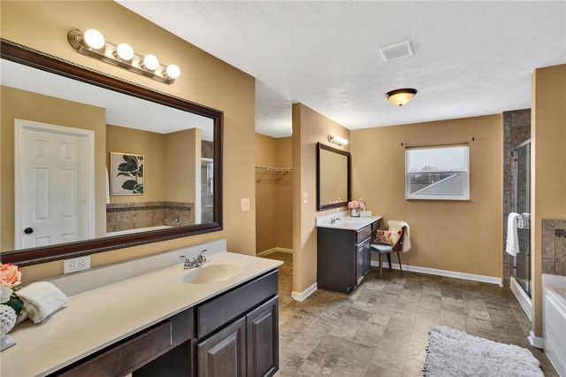 201 Millstream Ln, Jackson Twp, PA 16063