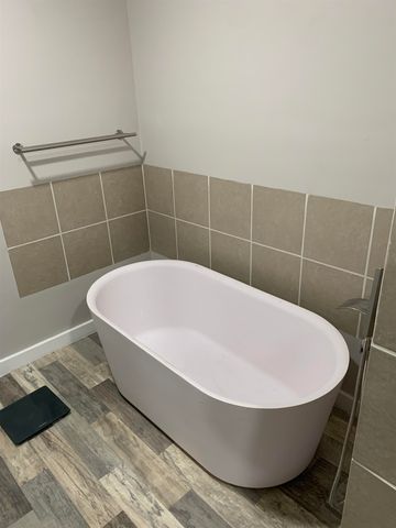 3011 S Hanna Street, Fort Wayne, IN 46806