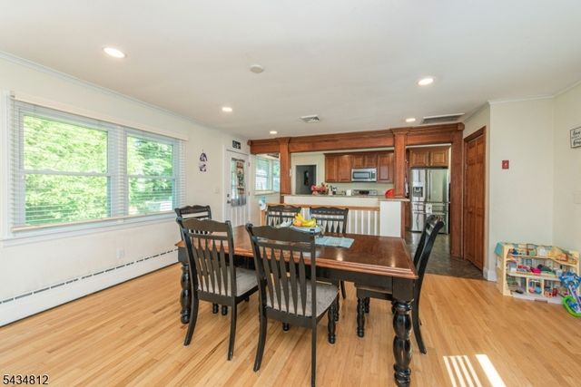 11 Hunters Ln, Sparta Twp., NJ 07871