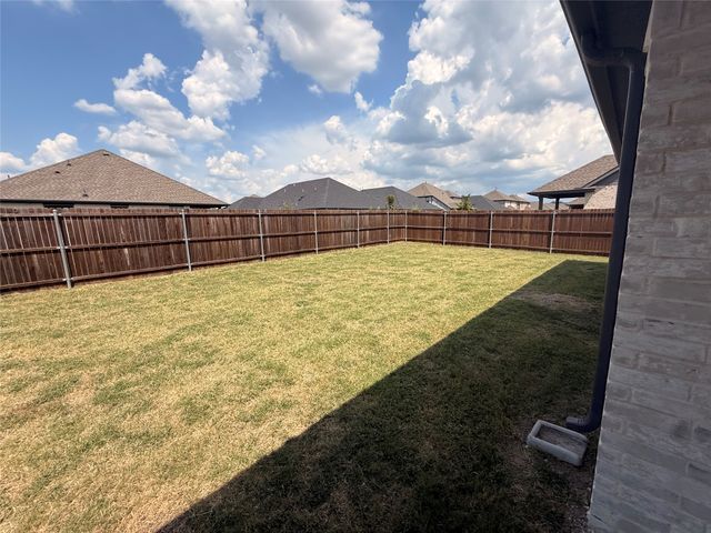 430 Ardsley Lane, Forney, TX 75126