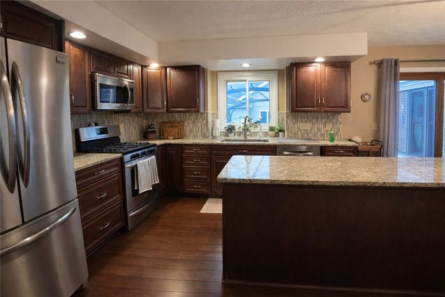 3 Fairway Crossing, Pittsford, NY 14534