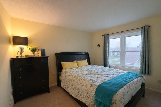 3 Fairway Crossing, Pittsford, NY 14534