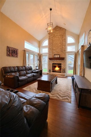 3 Fairway Crossing, Pittsford, NY 14534