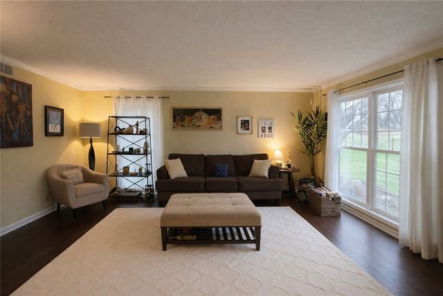 3 Fairway Crossing, Pittsford, NY 14534