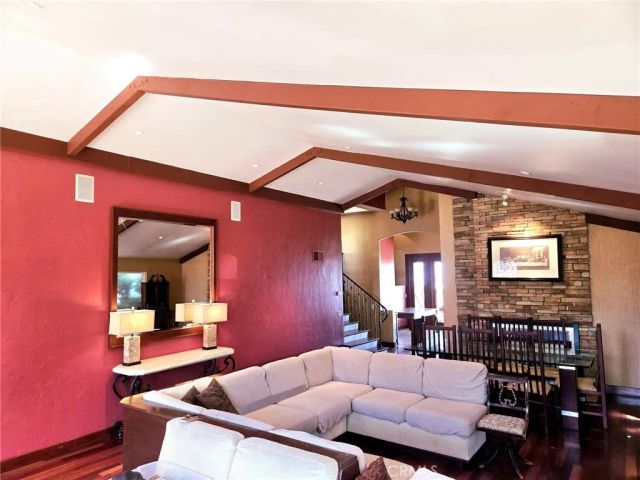 342 Lois, San Pedro, CA 90732