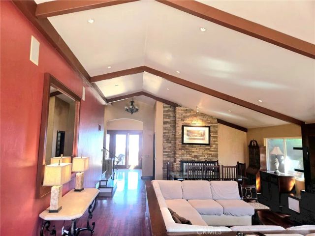 342 Lois, San Pedro, CA 90732