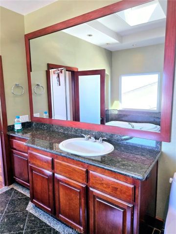 342 Lois, San Pedro, CA 90732