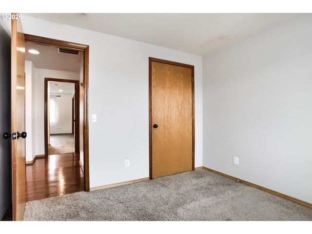 841 12TH St, Lafayette, OR 97127