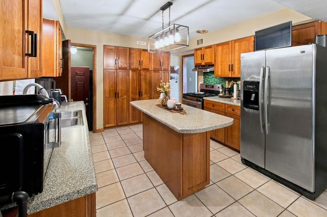 2611 Bethel Road, Columbus, OH 43220