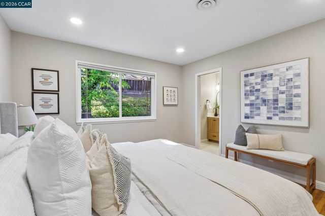 143 Montana Dr, Danville, CA 94526