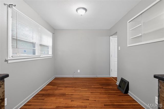 236 Forestwood Drive, St Louis, MO 63135