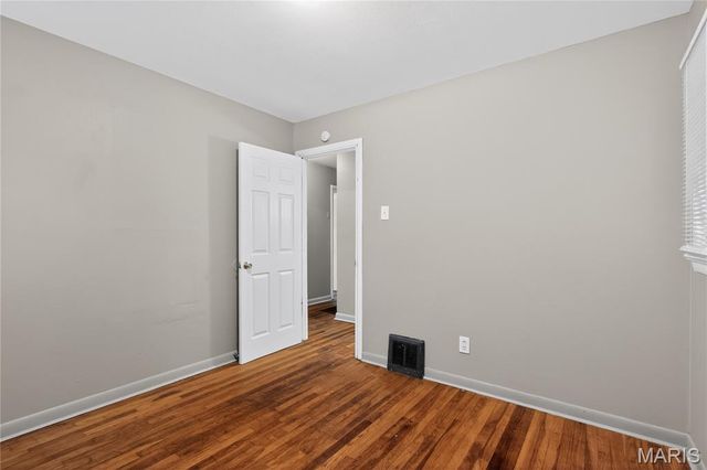 236 Forestwood Drive, St Louis, MO 63135