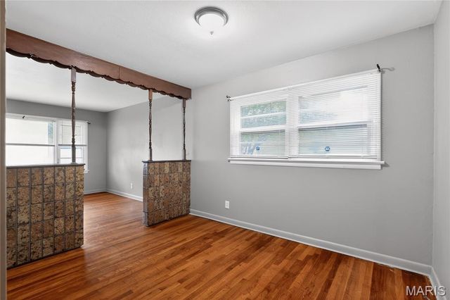 236 Forestwood Drive, St Louis, MO 63135