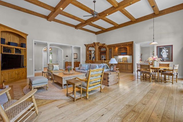 565 Illinois Avenue, Green Lake, WI 54941