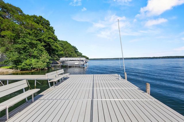 565 Illinois Avenue, Green Lake, WI 54941