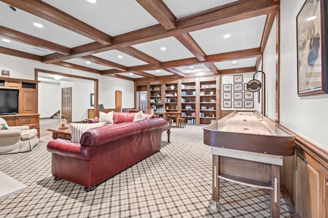 565 Illinois Avenue, Green Lake, WI 54941