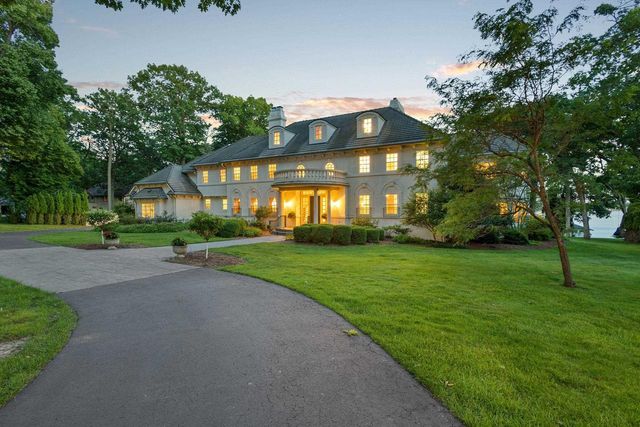 565 Illinois Avenue, Green Lake, WI 54941