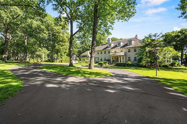565 Illinois Avenue, Green Lake, WI 54941