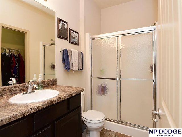 16304 Browne Street, Omaha, NE 68116