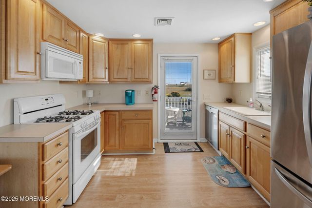 1255 W Mallard Drive, Manahawkin, NJ 08050