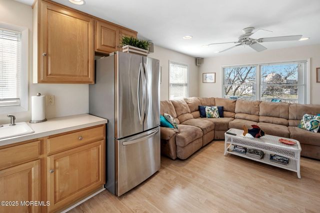 1255 W Mallard Drive, Manahawkin, NJ 08050