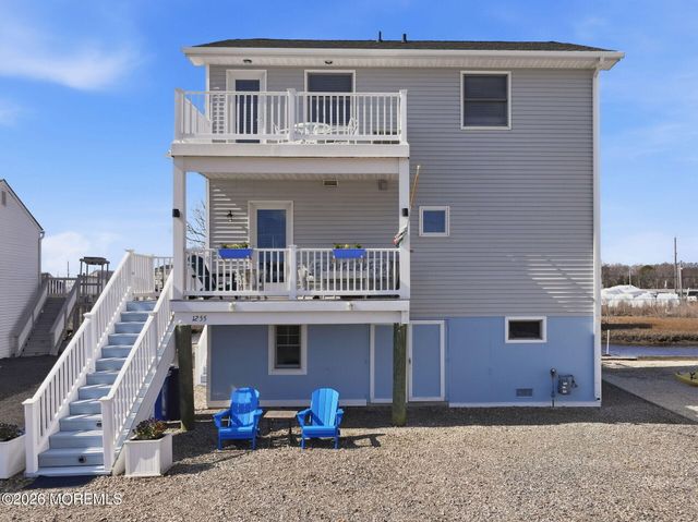 1255 W Mallard Drive, Manahawkin, NJ 08050