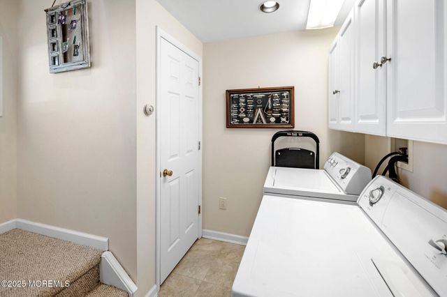1255 W Mallard Drive, Manahawkin, NJ 08050