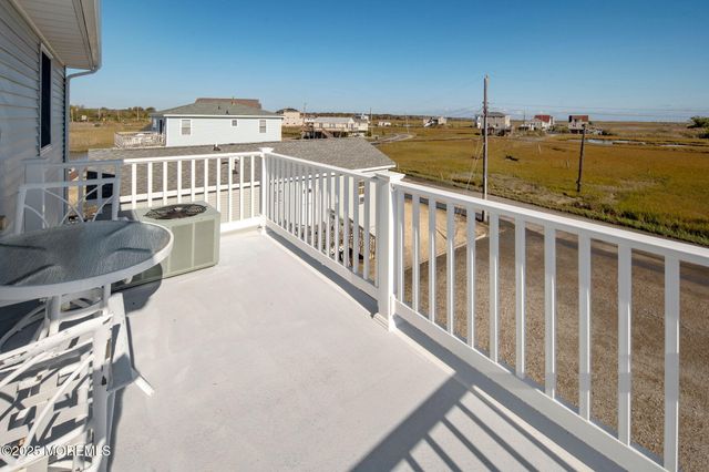1255 W Mallard Drive, Manahawkin, NJ 08050