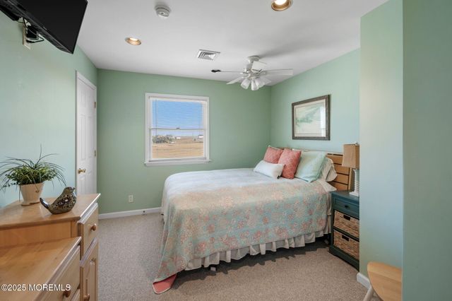 1255 W Mallard Drive, Manahawkin, NJ 08050