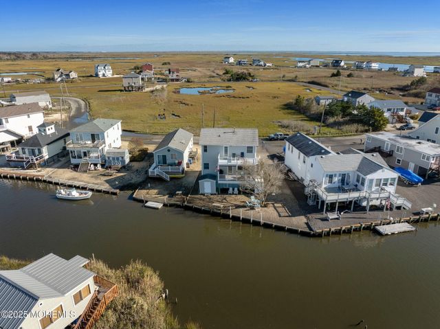 1255 W Mallard Drive, Manahawkin, NJ 08050