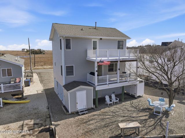 1255 W Mallard Drive, Manahawkin, NJ 08050