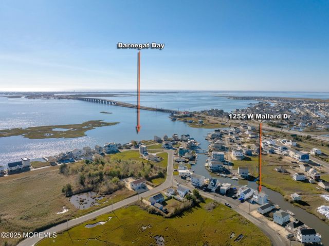 1255 W Mallard Drive, Manahawkin, NJ 08050